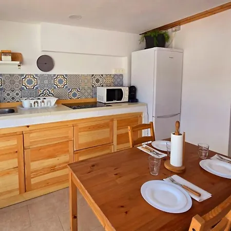 Casa Naya アパート