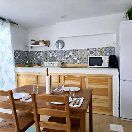 Casa Naya