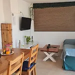 Casa Naya דירה