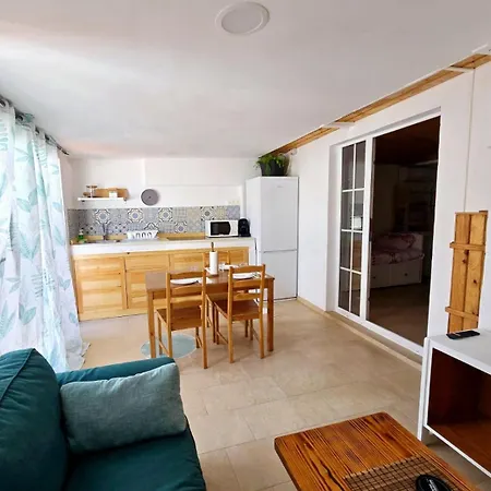 Casa Naya Daire Famara