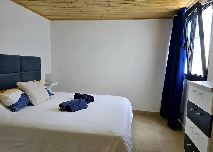 Casa Naya Lägenhet *